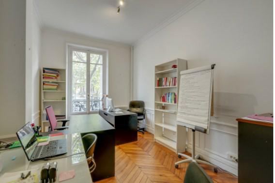 Bureau Paris 220m² Location bureau Paris OLBUR2419056 6